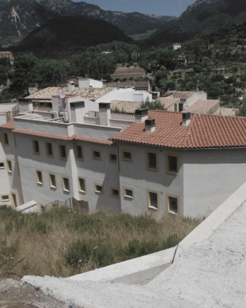 Wohnung Mit Garage In Idyllischer Berglage